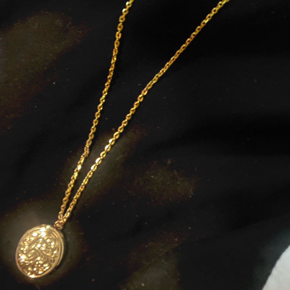 Delicate Gold Chain Necklace - Women Jewelry